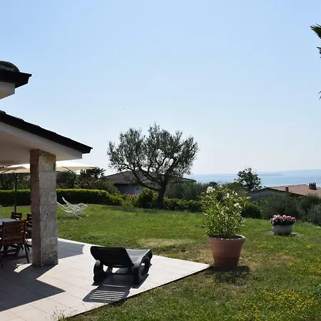 Hotel Lovely Elena - Garda 3*