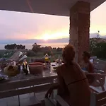 Lovely Elena - Garda Szálloda