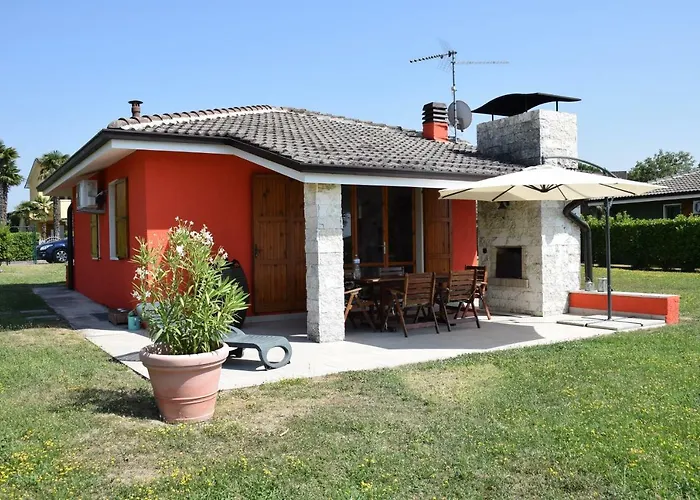 Lovely Elena - Garda Hotel