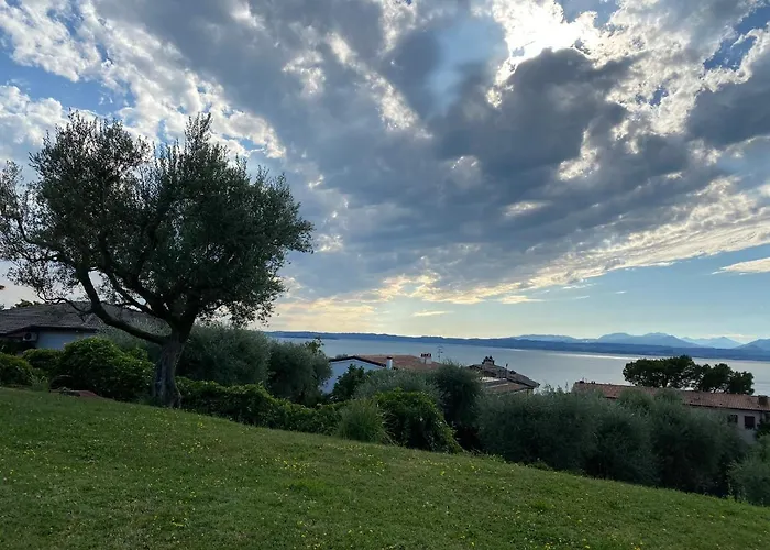 Lovely Elena - Garda Bardolino