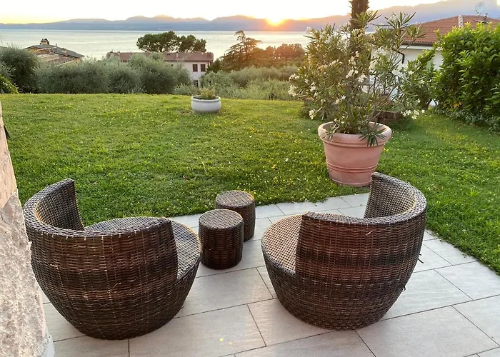 Otel Lovely Elena - Garda Bardolino